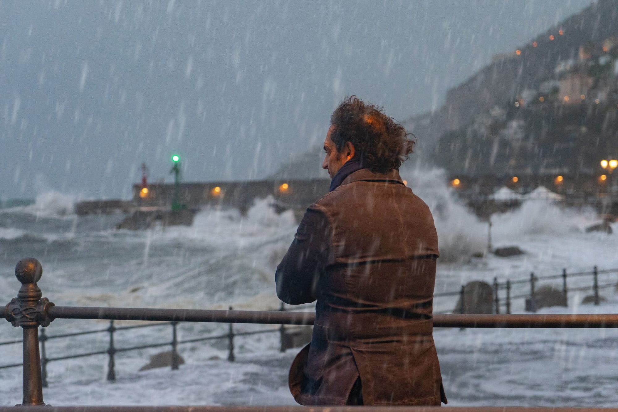 А что вы делаете зимой Приключения не выходя из дома