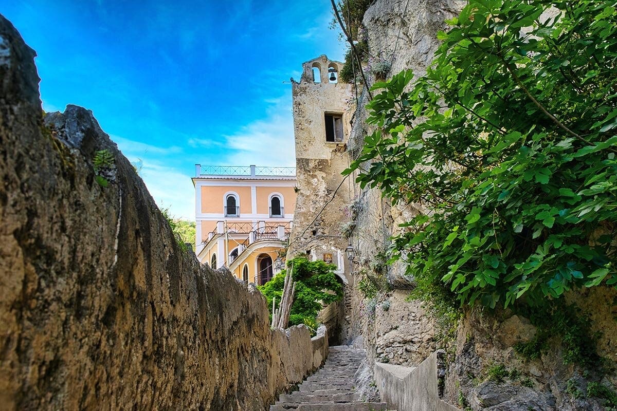 4 кладбища города Равелло