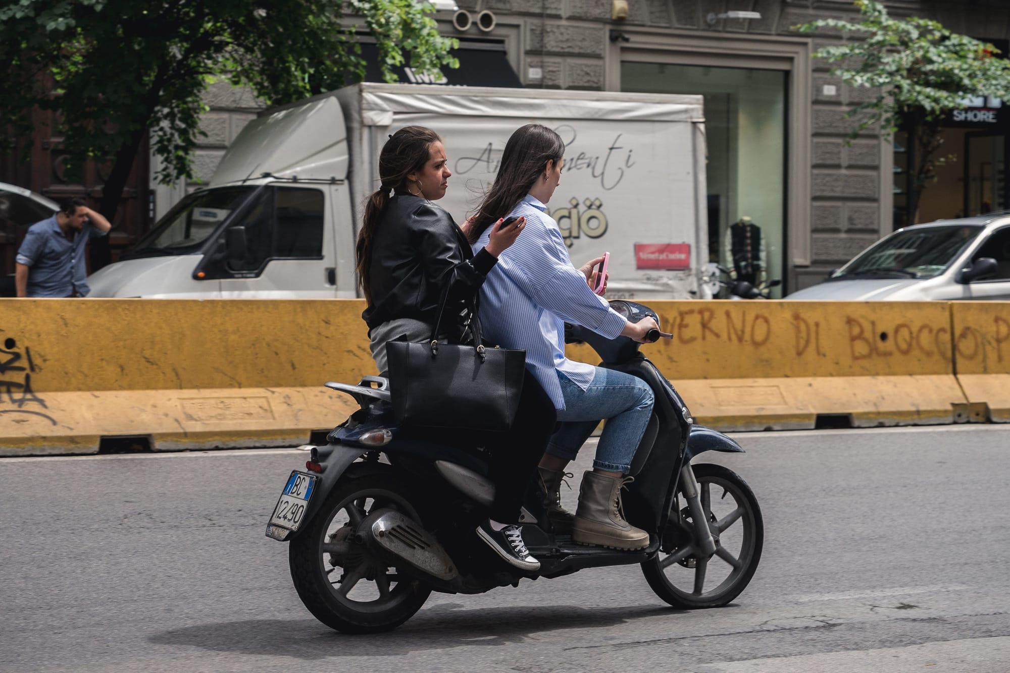 Жизнь на мопеде