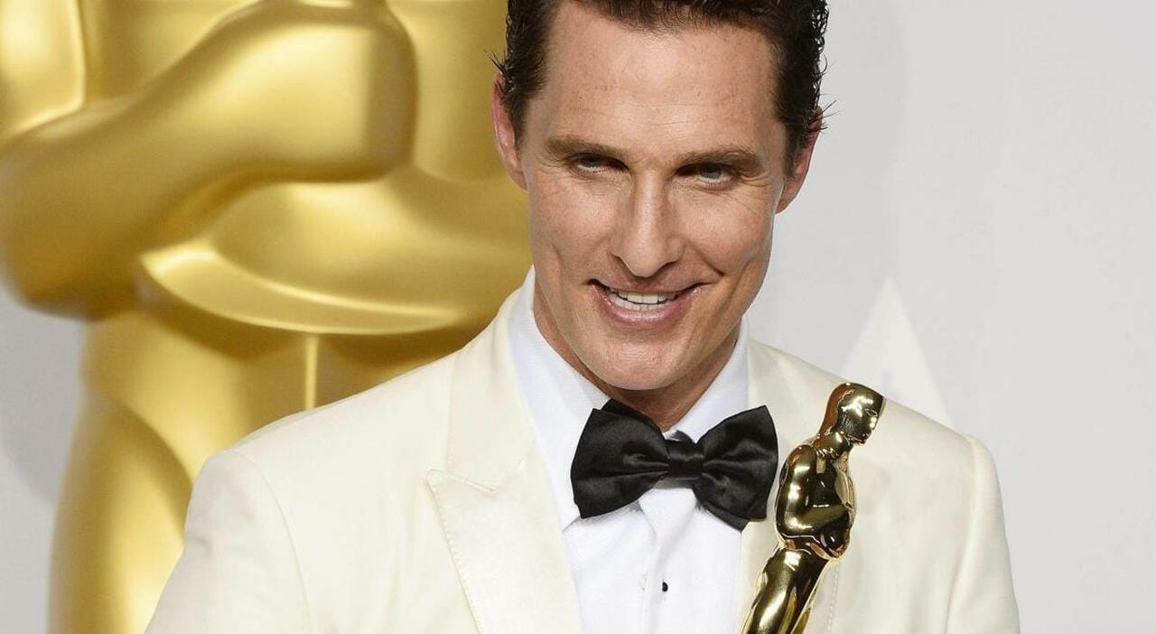 Netflix снимает фильм «Positano» с МакКонахи и Салданой на побережье Амальфи