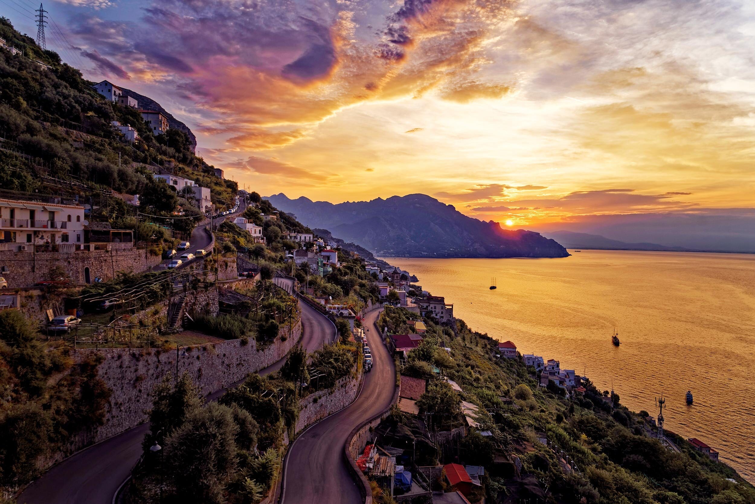 Curly road of Amalfi coast to get to Atrani